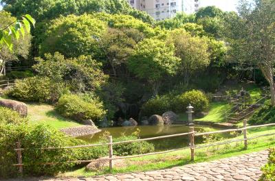Praça ProvÃncia de Shiga terá horários especiais no final de ano