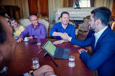 Município recebe doação de imóvel do governo do Estado