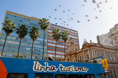 Linha Turismo leva passageiros para 29ª Festa da Uva e da Ameixa