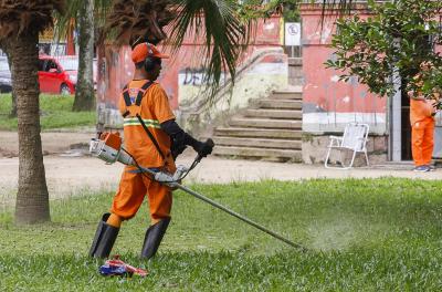 Prefeitura divulga programação de capina e roçada desta quarta