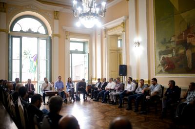 Prefeito reúne secretários para avaliar impactos do coronavÃrus