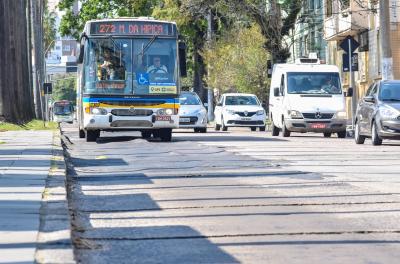 Corredor de ônibus