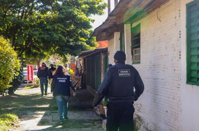 Prefeitura fiscaliza mais de oito mil estabelecimentos em operação integrada