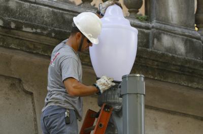 Equipes fazem manutenção em 163 pontos de iluminação pública