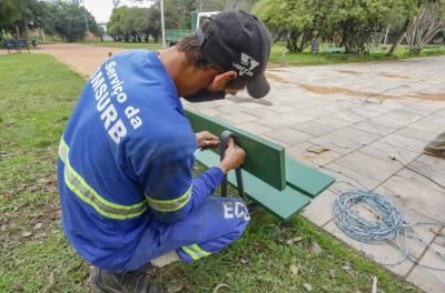 Prefeitura informa sobre trabalhos de manutenção e conservação de praças
