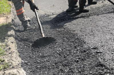 Prefeitura concluiu recapeamento asfáltico na Estrada Afonso Lourenço Mariante