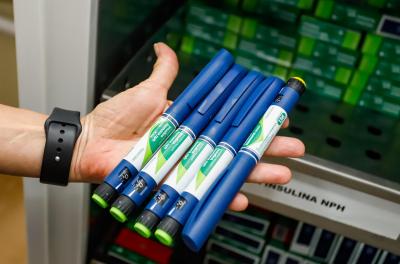 Canetas aplicadoras de insulina estão disponÃveis para diabéticos