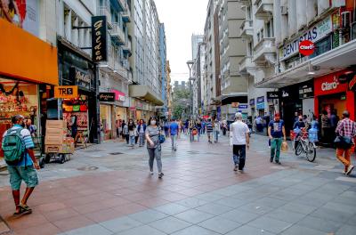 Prefeitura recorre de decisão que suspendeu abertura do comércio nos finais de semana