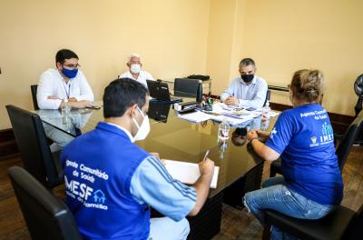 Secretário de Governança recebe agentes comunitários de saúde
