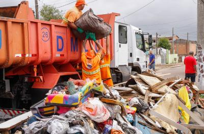 Bota-Fora atende oito comunidades nesta semana