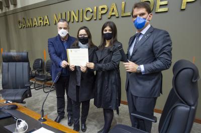 EGP recebe homenagem pelos seus 18 anos na Câmara Municipal. Foto Elson Sempé Pedroso/CMPA