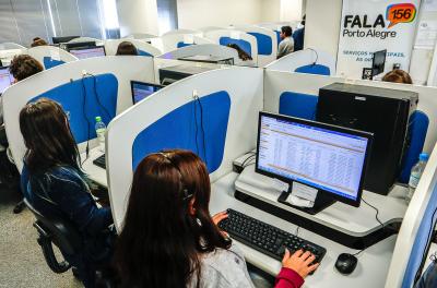 Cidadãos recorrem aos canais de comunicação da Prefeitura para informações sobre saúde