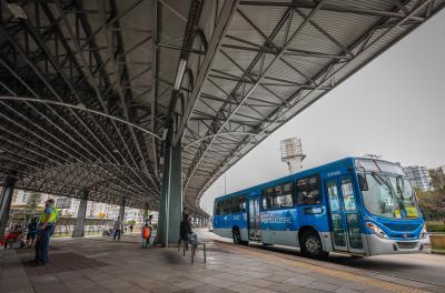 Ônibus