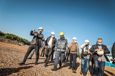 Prefeito visita usina de Canoas para buscar referência em reciclagem