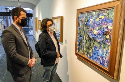 Arte feita com plástico destaca importância da sustentabilidade