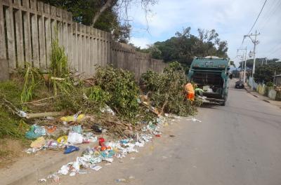 DMLU recolhe trinta toneladas de resÃduos em ação na Zona Leste