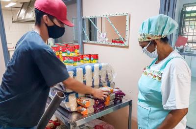 Definidas empresas para contratação de auxiliares de cozinha