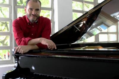 Maestro Sergio Olivé