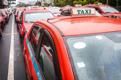 Taxistas irão receber benefÃcio do Governo Federal