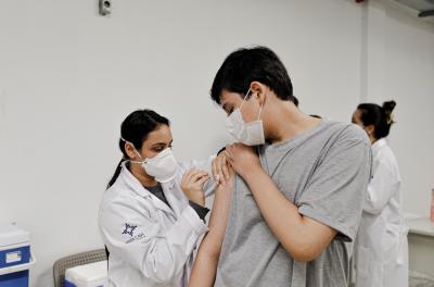 Saiba onde se vacinar contra gripe e Covid-19 nesta quarta-feira