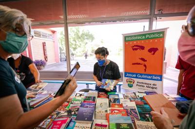 A biblioteca estará funcionando e será possível fazer cadastro, ler e realizar o empréstimo domiciliar de livros