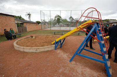 Ação marca início do contrato de plantio para qualificar a arborização urbana