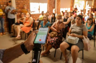 Demhab entrega 200 matrÃculas no Timbaúva