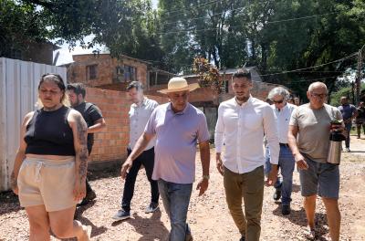 Prefeito visita a Região Glória para verificar demandas do OP