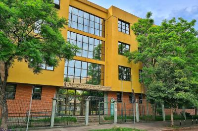 Departamento Municipal de Habitação recebe 24 novos servidores