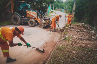 DMLU retira 15 toneladas de resíduos da Lomba do Pinheiro