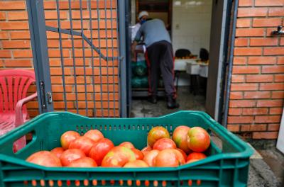 Edital de chamamento público para aquisição de alimentos é retificado