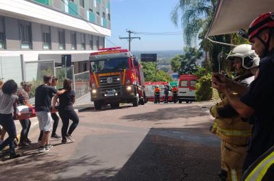 Prefeitura participa de simulação de incêndio com 41 vÃtimas em hospital