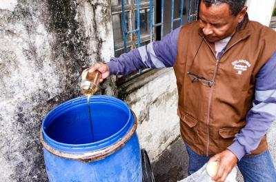No Dia da Ãgua, DMLU indica Pontos de Entrega de Óleo de Fritura