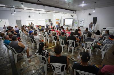 Saúde capacita expositores da Feira do Peixe