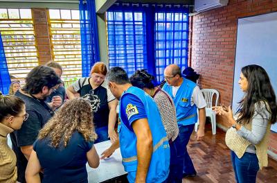 Projeto da EPTC visita escola no bairro Rubem Berta