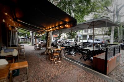 Parklets requalificam os espaços e promovem o convÃvio dos cidadãos
