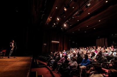 Teatro Renascença recebe Caravana Rumos do Itaú Cultural