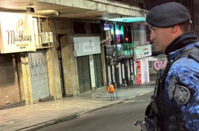 Bar que operava como casa noturna na Cidade Baixa é autuado por falta de licença