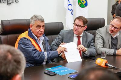 Projeto que cria auxÃlios emergenciais para atingidos pela cheia é enviado à Câmara