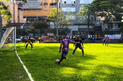 Porto Alegre recebe corrida de patins e futebol neste fim de semana