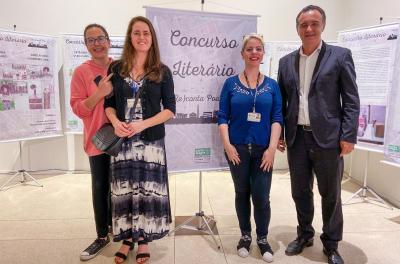 Alunos da rede municipal participam de concurso na Feira do Livro