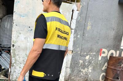 Operação Ferros-Velhos seis estabelecimentos localizados na Zona Norte.