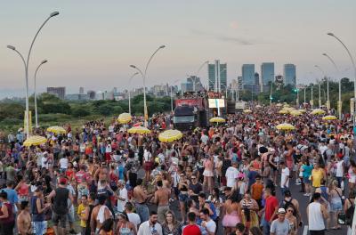 Prossegue Carnaval com Blocos de Rua em Porto Alegre - Secretaria