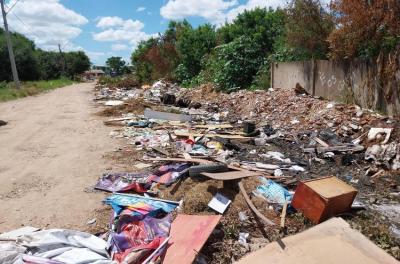 DMLU executa limpeza no bairro Sarandi neste domingo