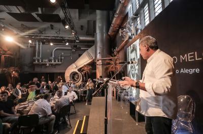 Encontro debate as mudanças tecnológicas na vida da sociedade