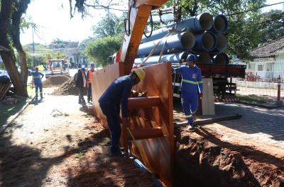 Dmae inicia segunda etapa de obra para interligar sistemas Menino Deus e Moinhos de Vento