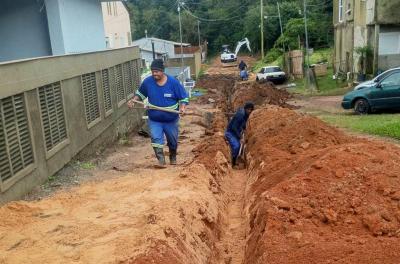 Concluído serviço de implantação de rede de água no loteamento Cootrapoa