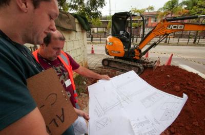 Obras no Quadrilátero Central