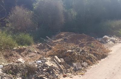 DMLU faz limpeza no bairro Ponta Grossa neste domingo