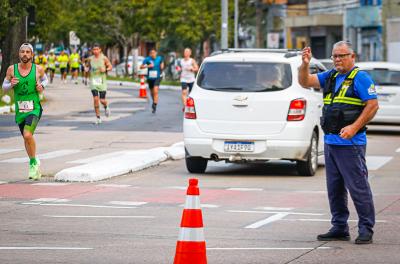 EPTC informa sobre bloqueios temporários para corrida de rua neste sábado